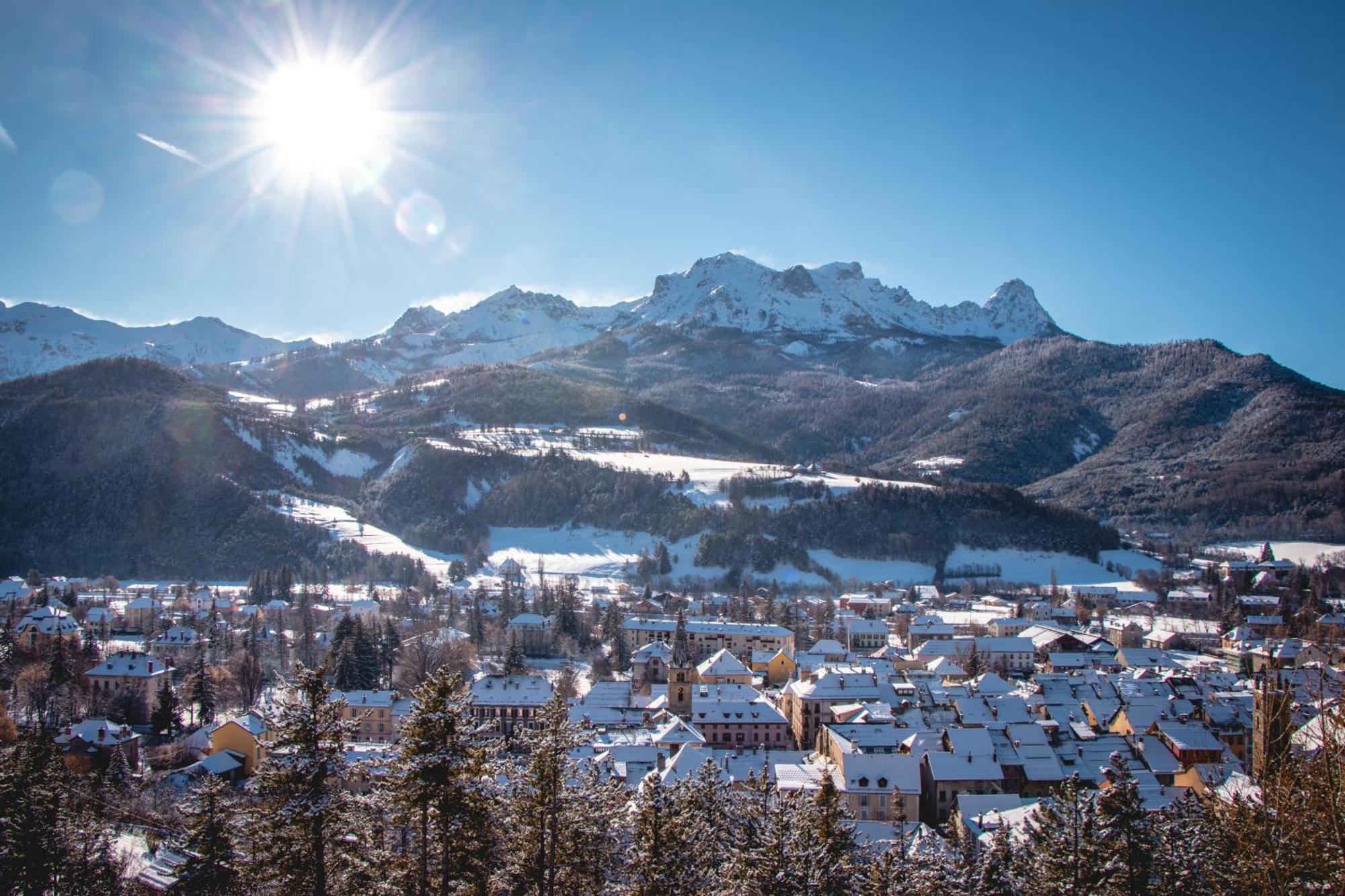 La Capitale - Les Gites De L Argile Barcelonnette Dış mekan fotoğraf